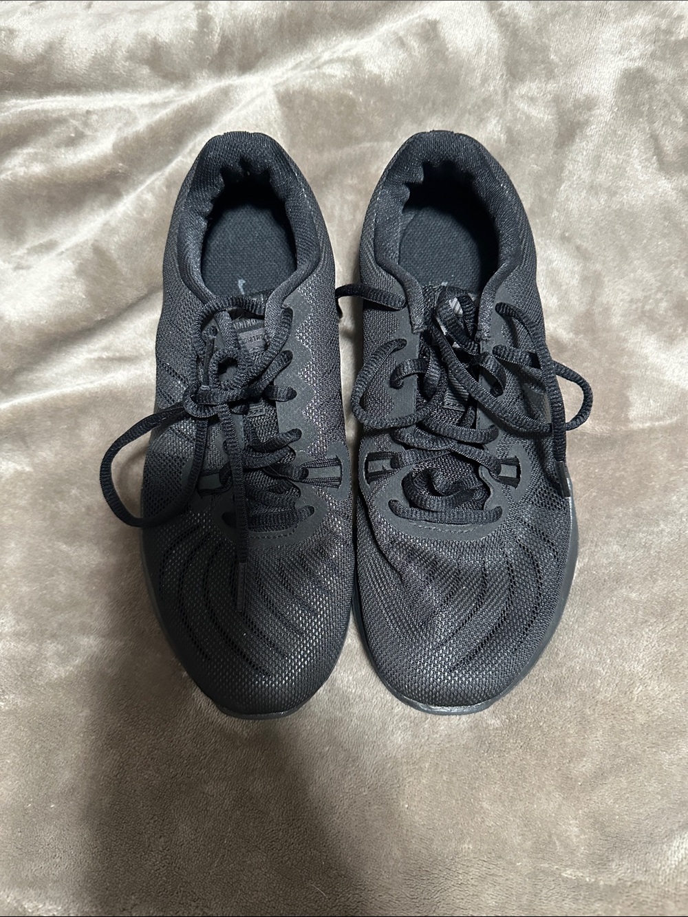 Nike Women’s Black Training Sneakers